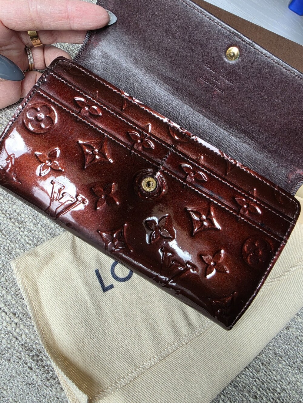 Authentic Louis Vuitton Sarah Patent Monogram Wallet in Deep Burgundy